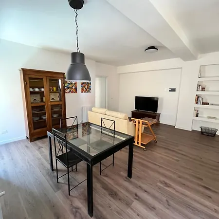 Apartment Habita